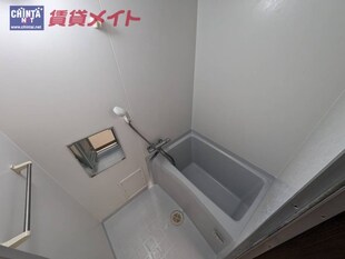 伊勢中川駅 徒歩5分 2階の物件内観写真